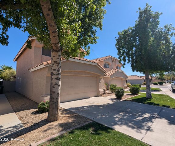 8034 W PARADISE Drive, Peoria, AZ 85345