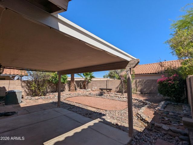 8034 W PARADISE Drive, Peoria, AZ 85345