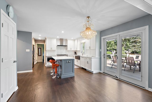 543 Gateshead Drive, Naperville, IL 60565
