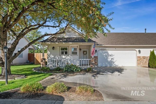 2914 Airport Ave, Caldwell, ID 83605 property photo