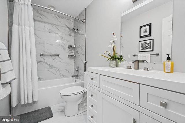 6 STONE GATE CT, Pikesville, MD 21208