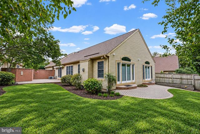 6 STONE GATE CT, Pikesville, MD 21208