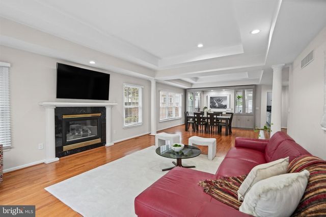 6 STONE GATE CT, Pikesville, MD 21208