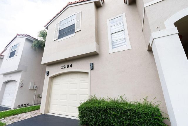 1284 NW 125th Terrace, Sunrise, FL 33323