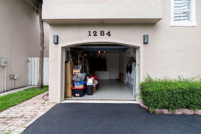 1284 NW 125th Terrace, Sunrise, FL 33323