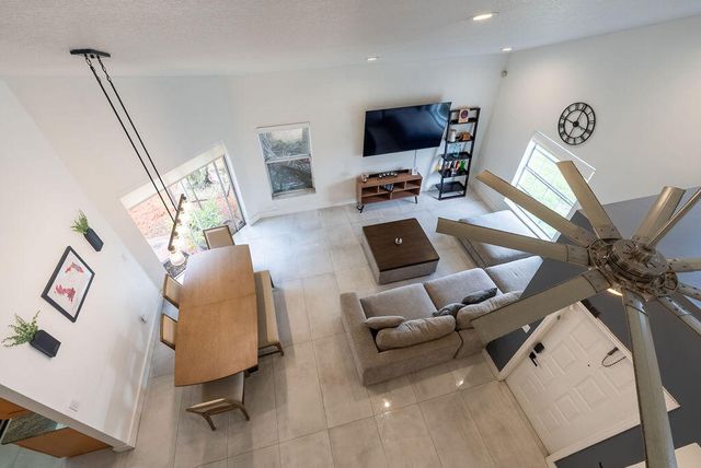 1284 NW 125th Terrace, Sunrise, FL 33323