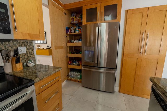 1284 NW 125th Terrace, Sunrise, FL 33323