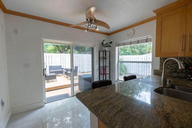 1284 NW 125th Terrace, Sunrise, FL 33323