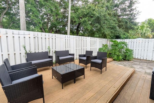 1284 NW 125th Terrace, Sunrise, FL 33323