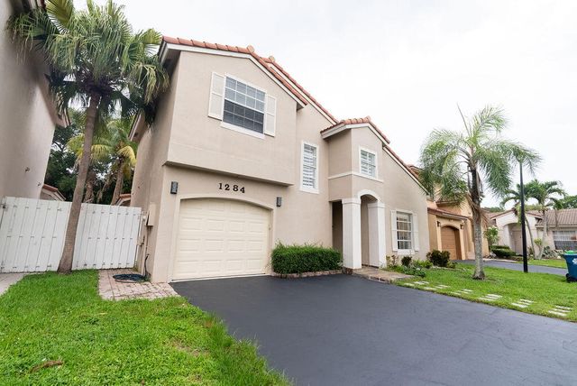 1284 NW 125th Terrace, Sunrise, FL 33323