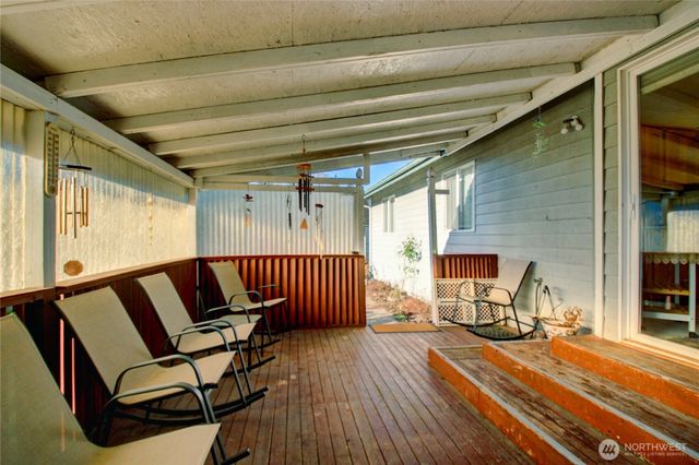 517 Sapp Road, Sedro Woolley, WA 98284