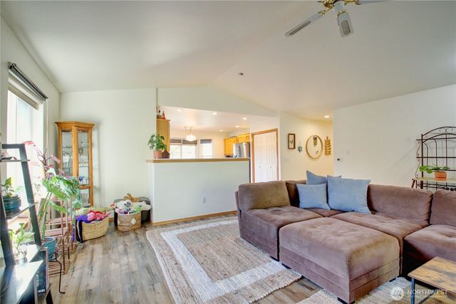 517 Sapp Road, Sedro Woolley, WA 98284