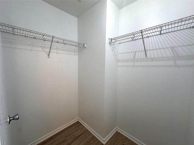722 Lavaca LOOP, Elgin, TX 78621