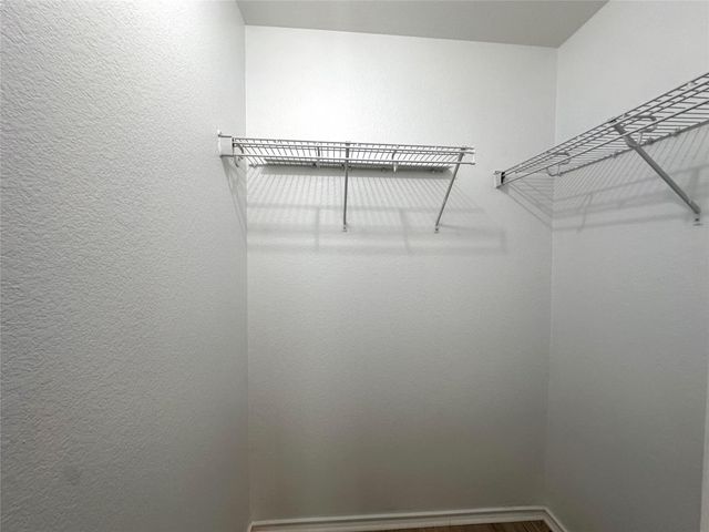 722 Lavaca LOOP, Elgin, TX 78621