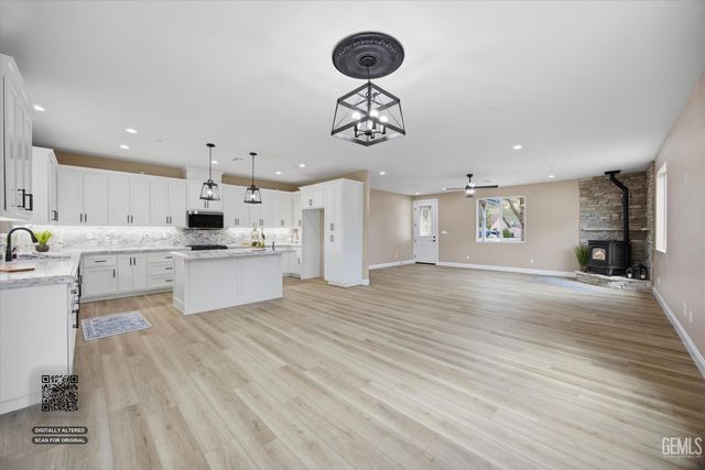 28840 Birkdale Court, Tehachapi, CA 93561
