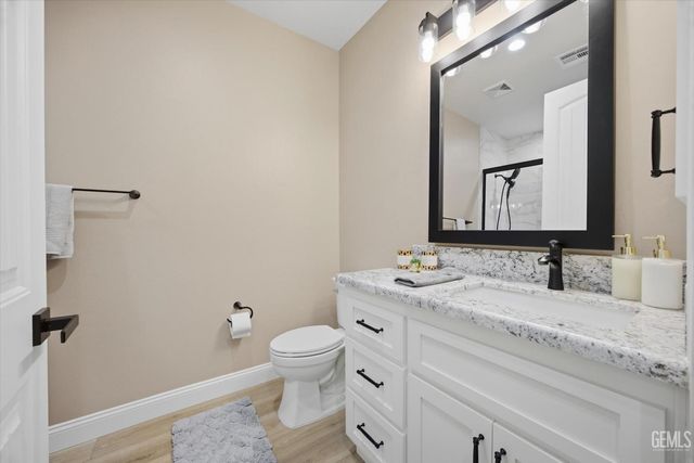 28840 Birkdale Court, Tehachapi, CA 93561