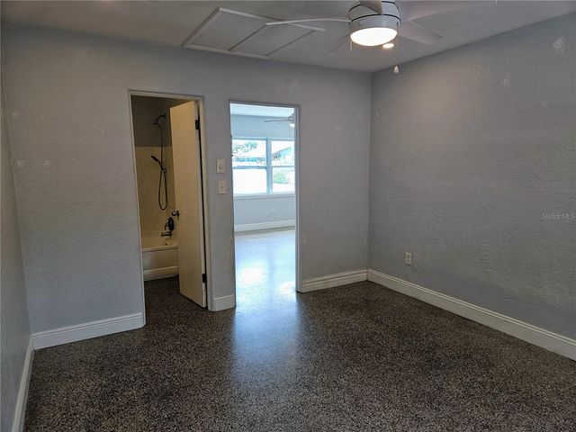 6801 48TH AVENUE N B, St Petersburg, FL 33709