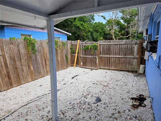 6801 48TH AVENUE N B, St Petersburg, FL 33709