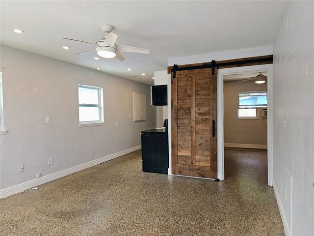 6801 48TH AVENUE N B, St Petersburg, FL 33709