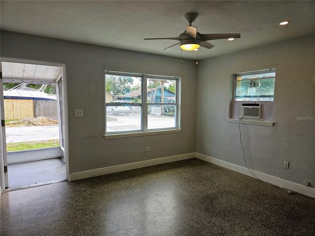 6801 48TH AVENUE N B, St Petersburg, FL 33709