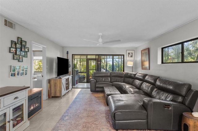 1508 PELICAN COVE ROAD 132, Sarasota, FL 34231