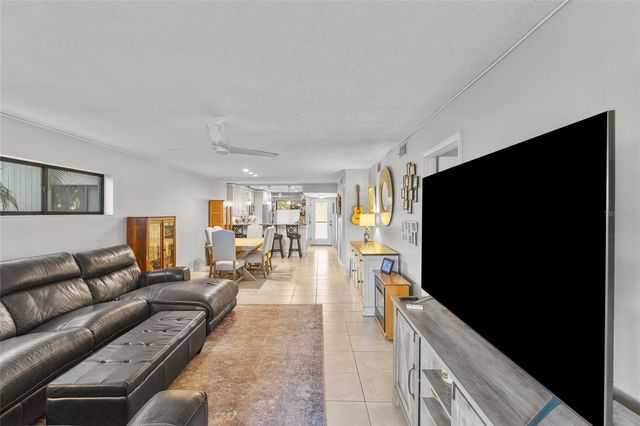 1508 PELICAN COVE ROAD 132, Sarasota, FL 34231