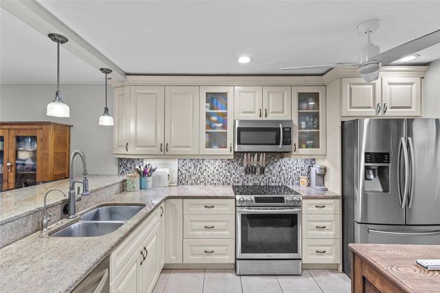 1508 PELICAN COVE ROAD 132, Sarasota, FL 34231