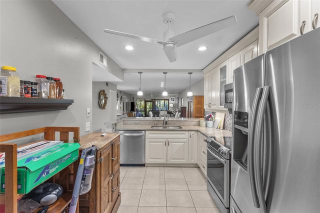 1508 PELICAN COVE ROAD 132, Sarasota, FL 34231