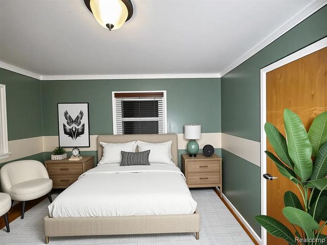 28404 Alger Boulevard, Madison Heights, MI 48071