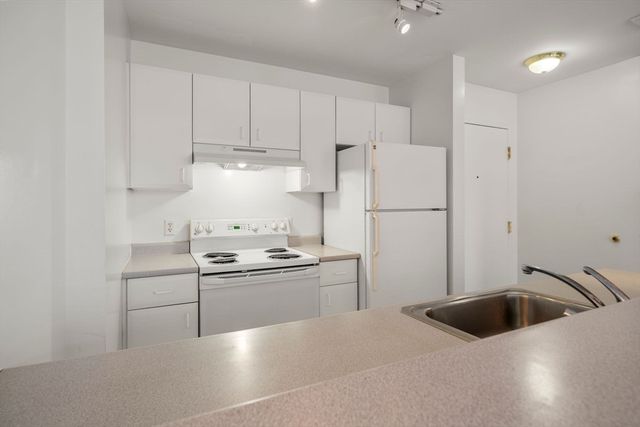 636 Beacon St 505, Boston, MA 02215