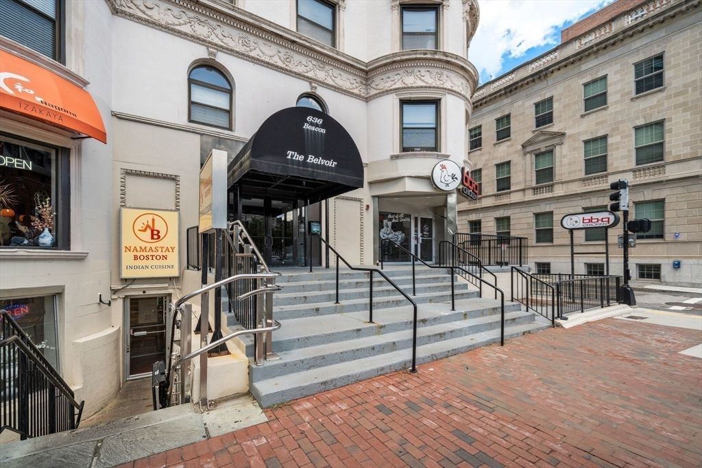 636 Beacon St 505, Boston, MA 02215
