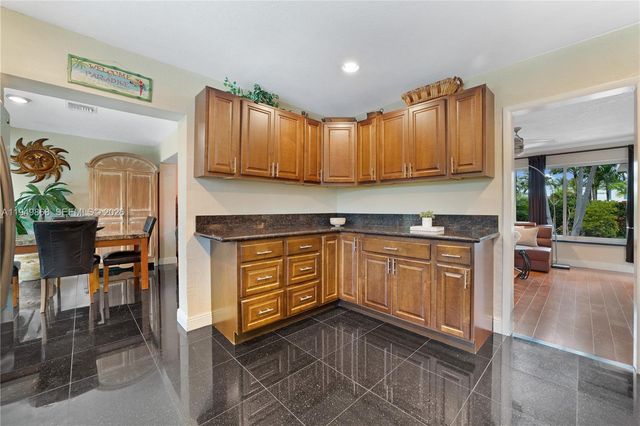 1155 S Biscayne Point Rd, Miami Beach, FL 33141