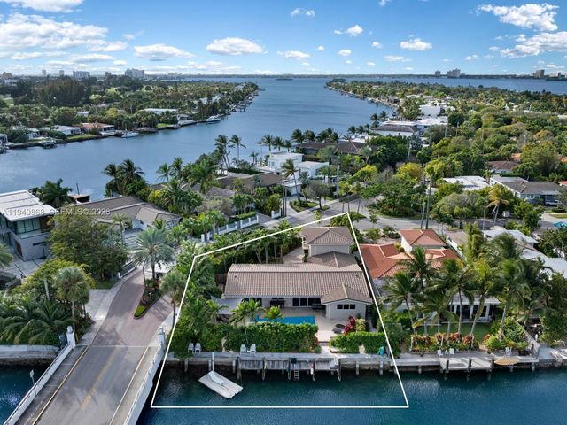 1155 S Biscayne Point Rd, Miami Beach, FL 33141