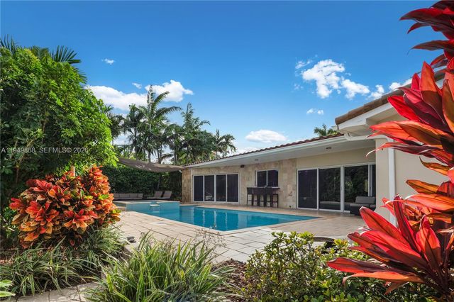 1155 S Biscayne Point Rd, Miami Beach, FL 33141