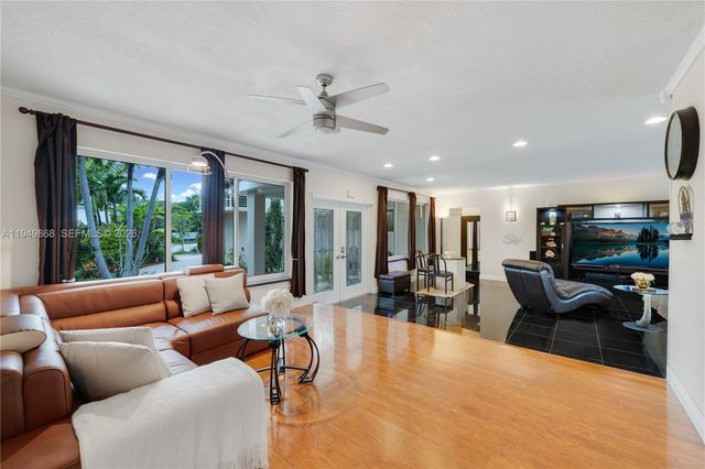 1155 S Biscayne Point Rd, Miami Beach, FL 33141