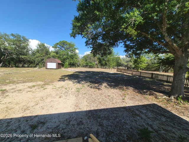 8128 Weeping Willow Street, Brooksville, FL 34613