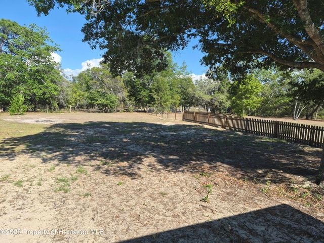 8128 Weeping Willow Street, Brooksville, FL 34613