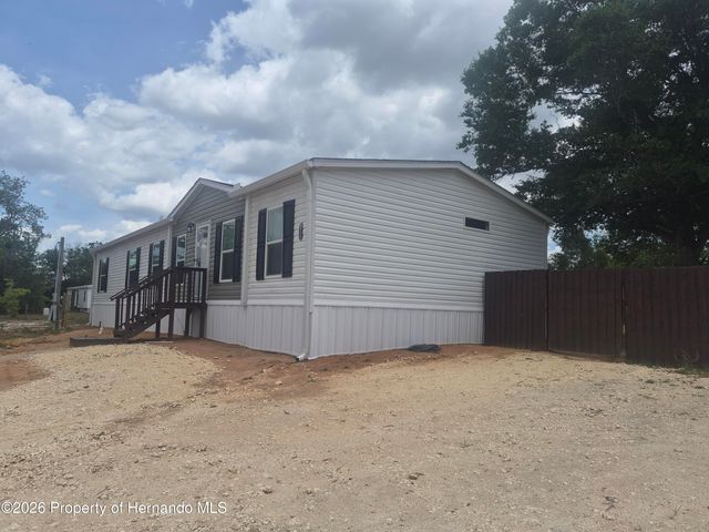 8128 Weeping Willow Street, Brooksville, FL 34613