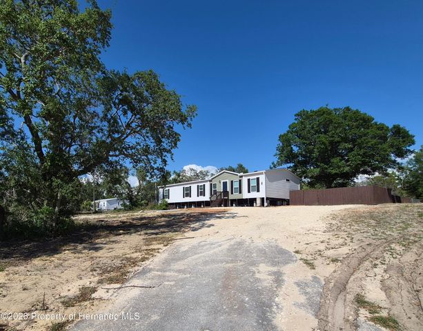 8128 Weeping Willow Street, Brooksville, FL 34613