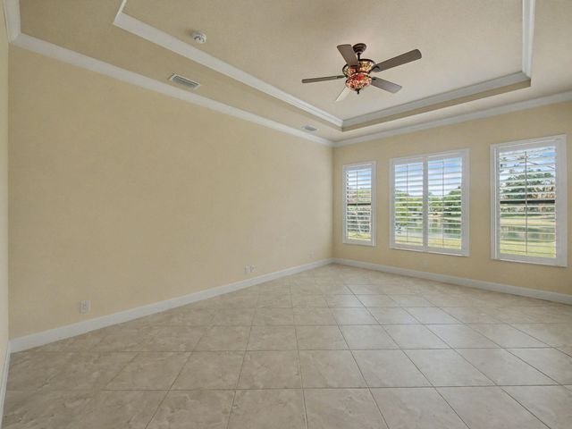 774 SW Winston Avenue, Palm City, FL 34990