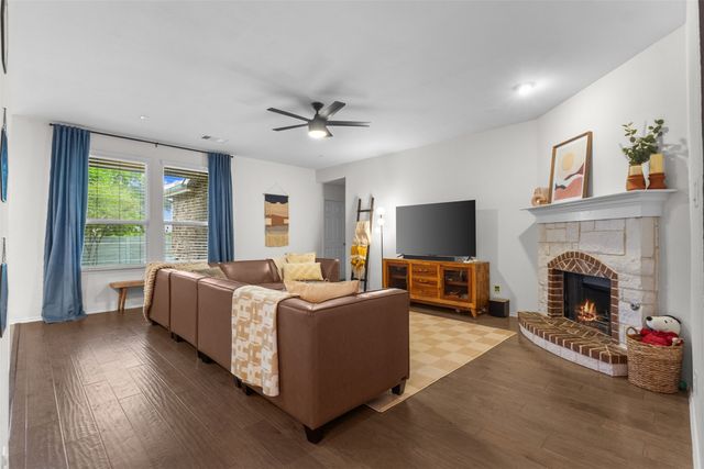 1913 Kaiser Cove, Argyle, TX 76226