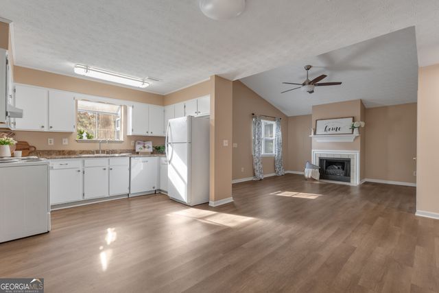 211 First Leaf, Peachtree City, GA 30269