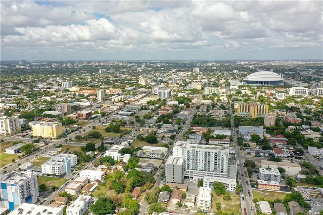 761 NW 1st Street, Miami, FL 33128