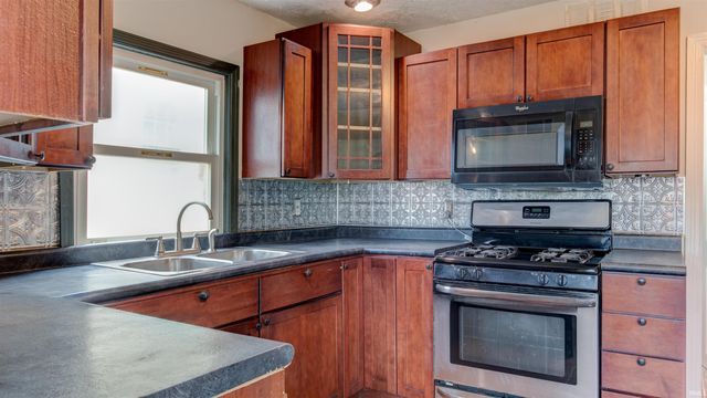 232 Fernwood Drive, Evansville, IN 47711