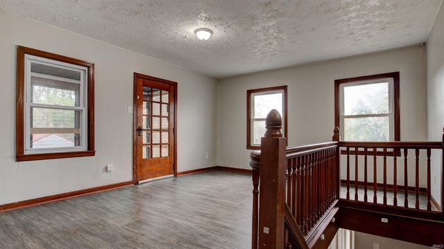 232 Fernwood Drive, Evansville, IN 47711