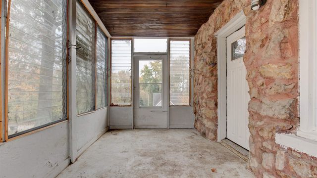 232 Fernwood Drive, Evansville, IN 47711