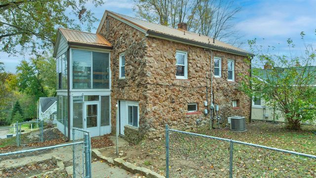 232 Fernwood Drive, Evansville, IN 47711