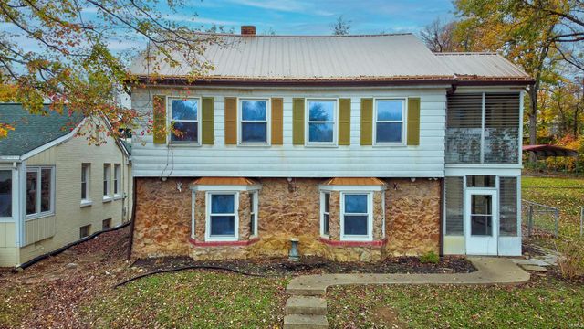 232 Fernwood Drive, Evansville, IN 47711