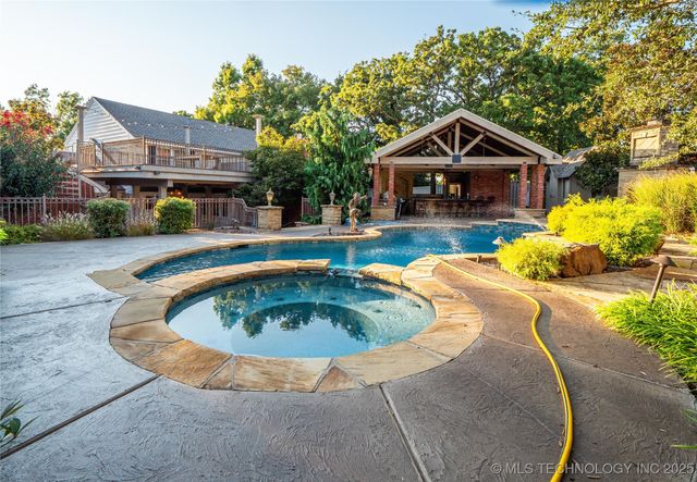 1842 Wood, Mcalester, OK 74501