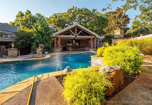 1842 Wood, Mcalester, OK 74501